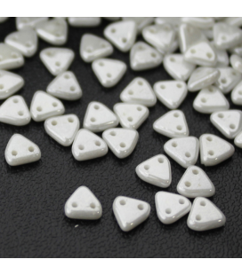 CzechMates Triangle 6mm Luster Opaque White - 10g